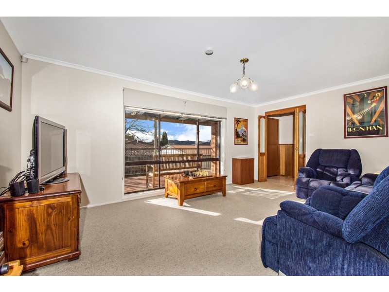 11 Wolfingham Place, Isabella Plains ACT 2905