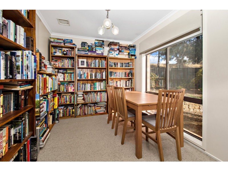 11 Wolfingham Place, Isabella Plains ACT 2905