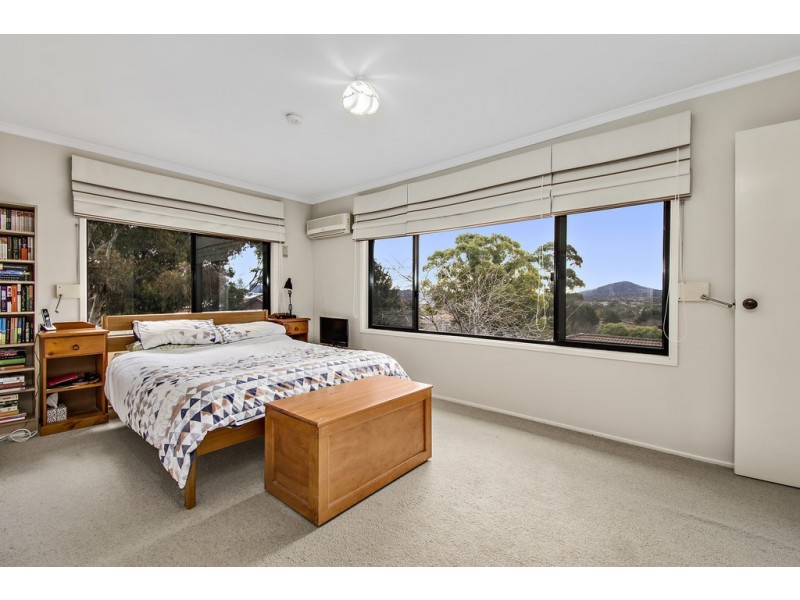 11 Wolfingham Place, Isabella Plains ACT 2905