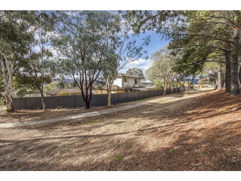 11 Wolfingham Place, Isabella Plains ACT 2905