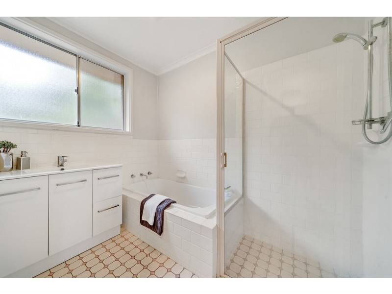 74 Barada Crescent, Aranda ACT 2614