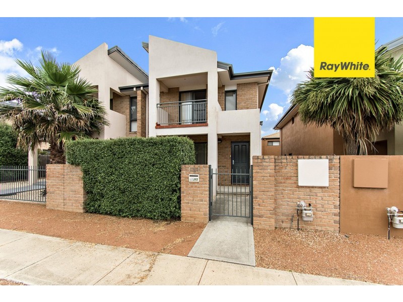 82 Moonlight Avenue, Harrison ACT 2914