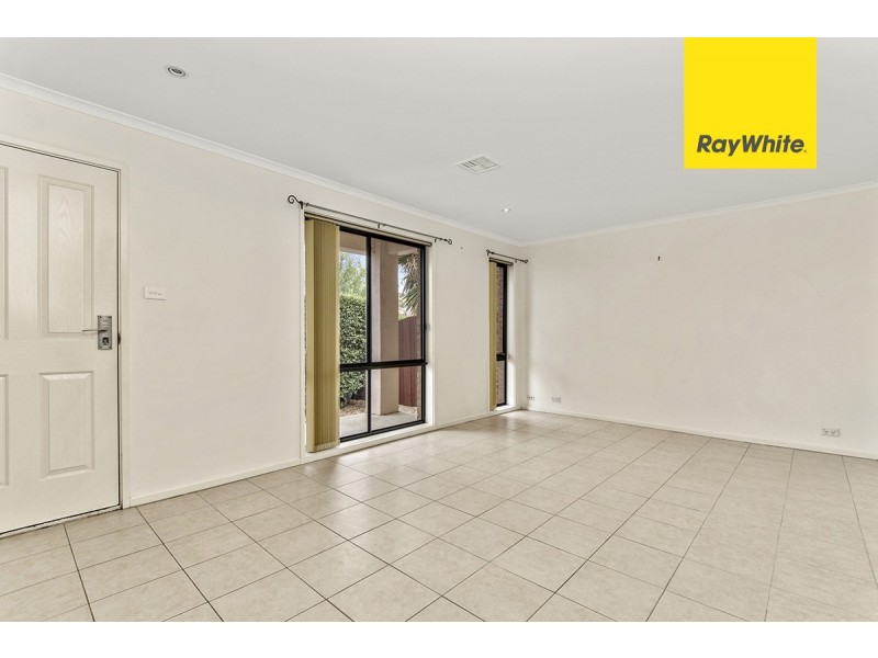 82 Moonlight Avenue, Harrison ACT 2914