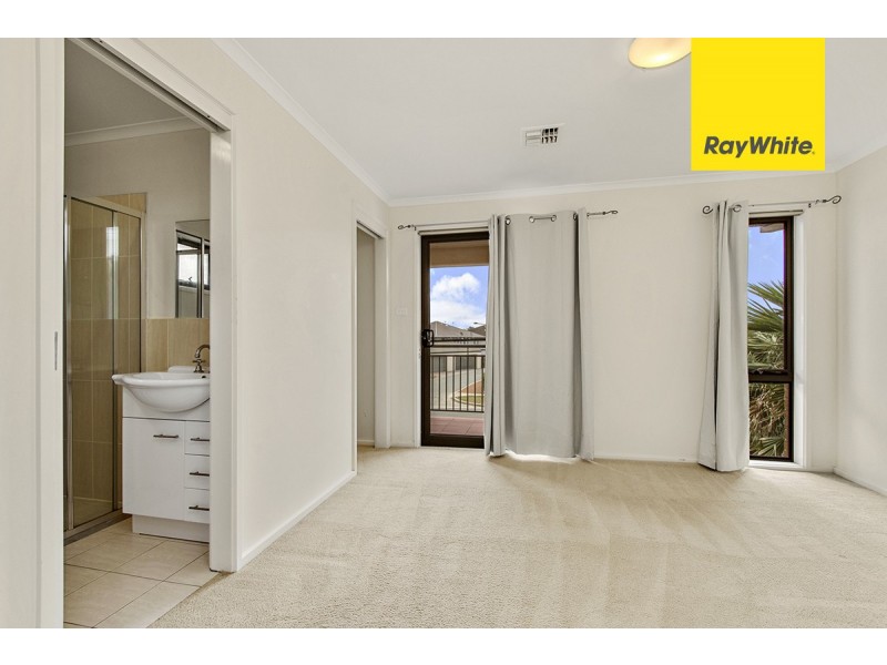 82 Moonlight Avenue, Harrison ACT 2914