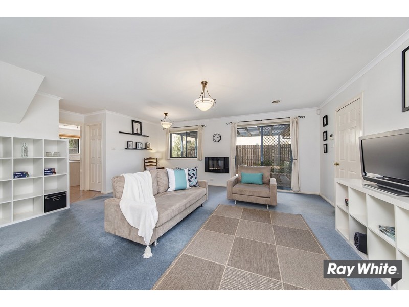 8/4 Dines Place, Bruce ACT 2617