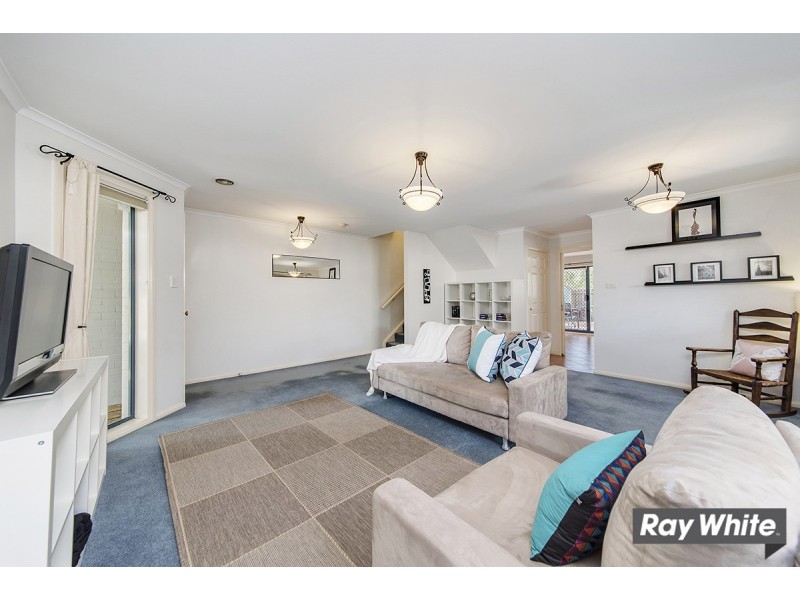 8/4 Dines Place, Bruce ACT 2617