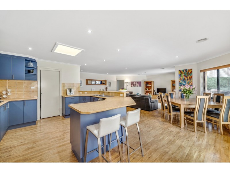 2 Larpent Street, Amaroo ACT 2914