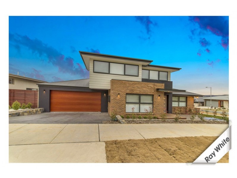 42 Lanaba Crescent, Crace ACT 2911