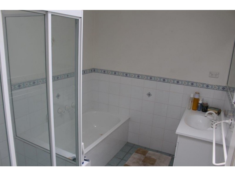 7 Dines Place, Bruce ACT 2617