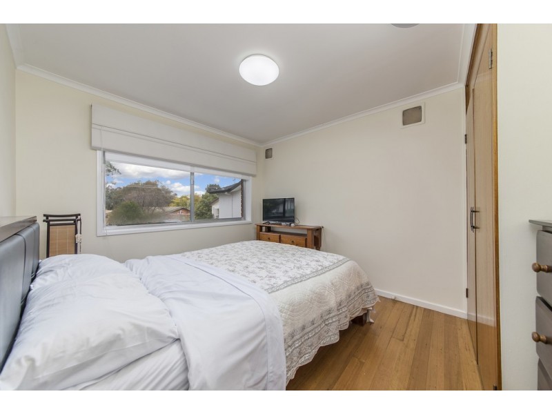 1 and 2 / 3 Webb Place, Weetangera ACT 2614