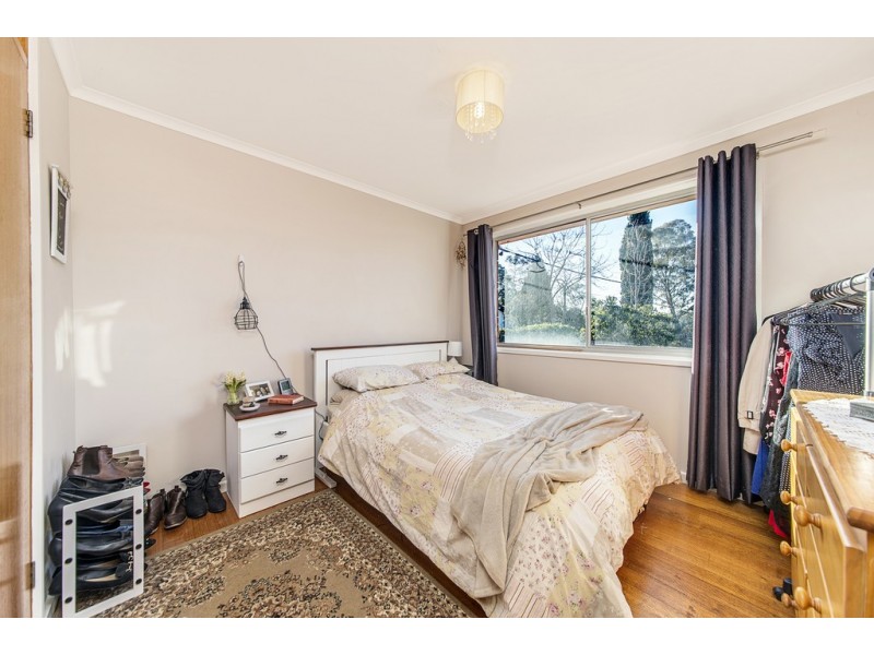 1 and 2 / 3 Webb Place, Weetangera ACT 2614