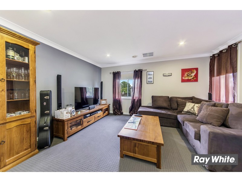 15 Guthridge Crescent, Wanniassa ACT 2903