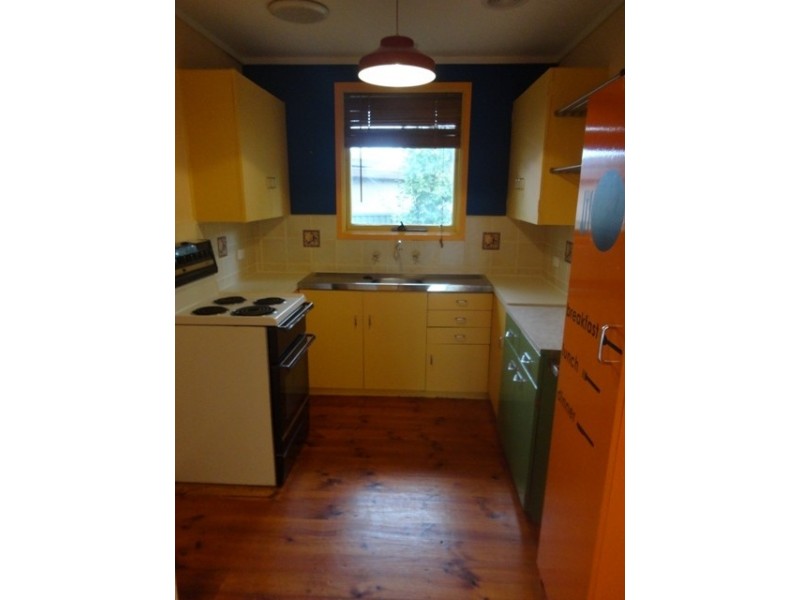 6 Shand Place, Latham ACT 2615