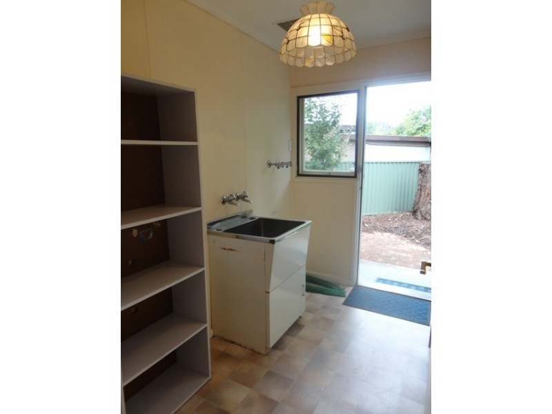 6 Shand Place, Latham ACT 2615
