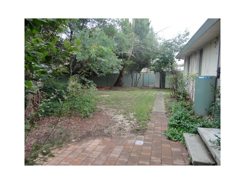 6 Shand Place, Latham ACT 2615