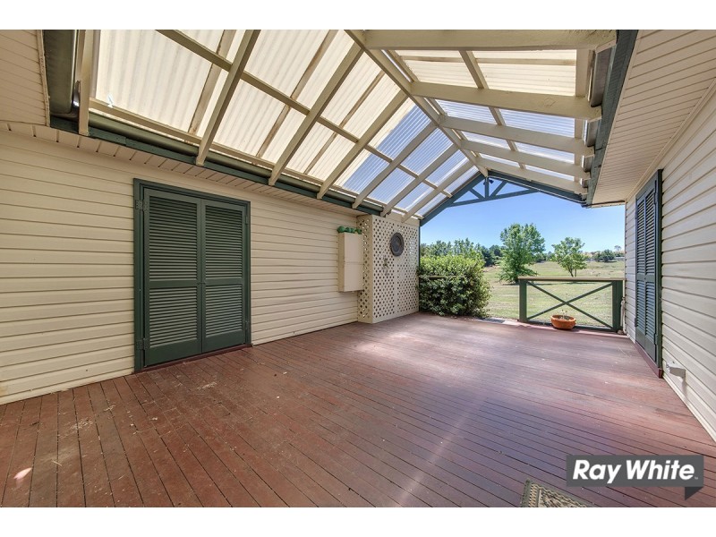 2/214 Gooromon Ponds Road, Hall NSW 2618
