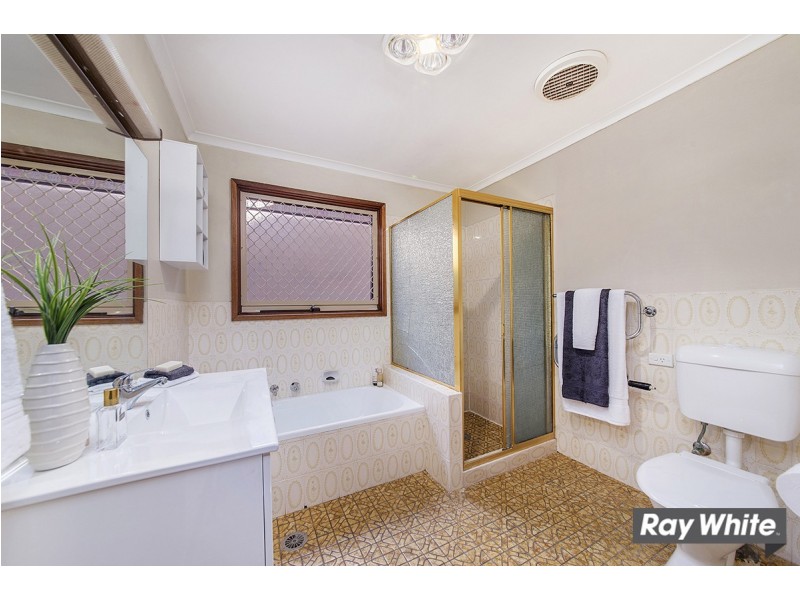14 Kumm Place, Cook ACT 2614