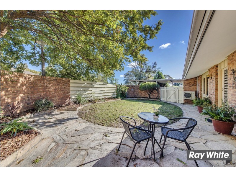 14 Kumm Place, Cook ACT 2614