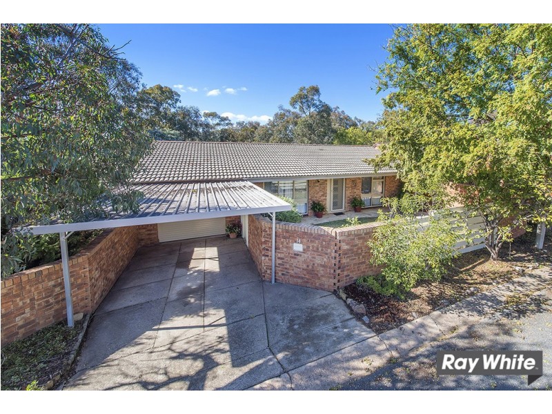 14 Kumm Place, Cook ACT 2614