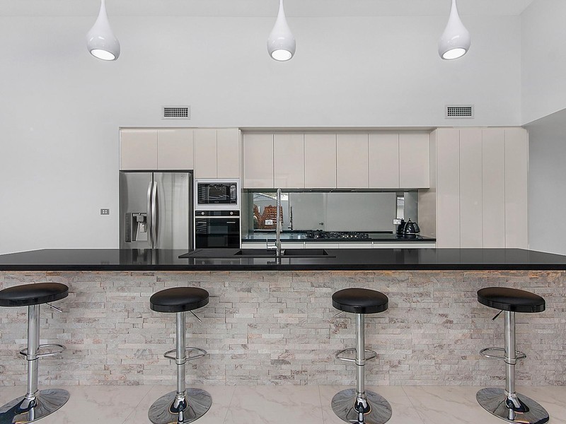 2 Maranunga Crescent, Crace ACT 2911