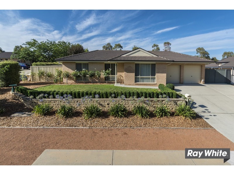 21 Pedrail Place, Dunlop ACT 2615
