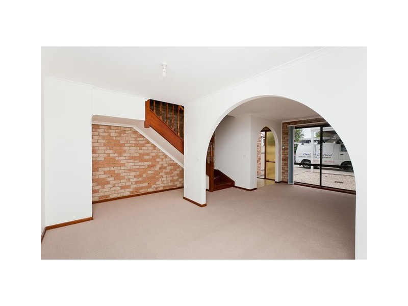 2/19 Barlow Street, Scullin ACT 2614