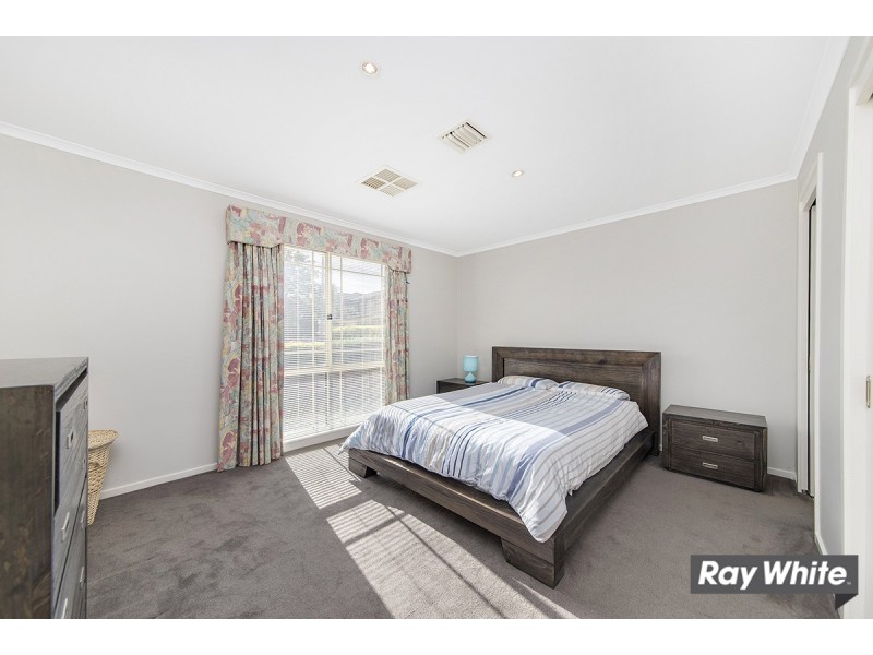 2 Dooland Court, Nicholls ACT 2913