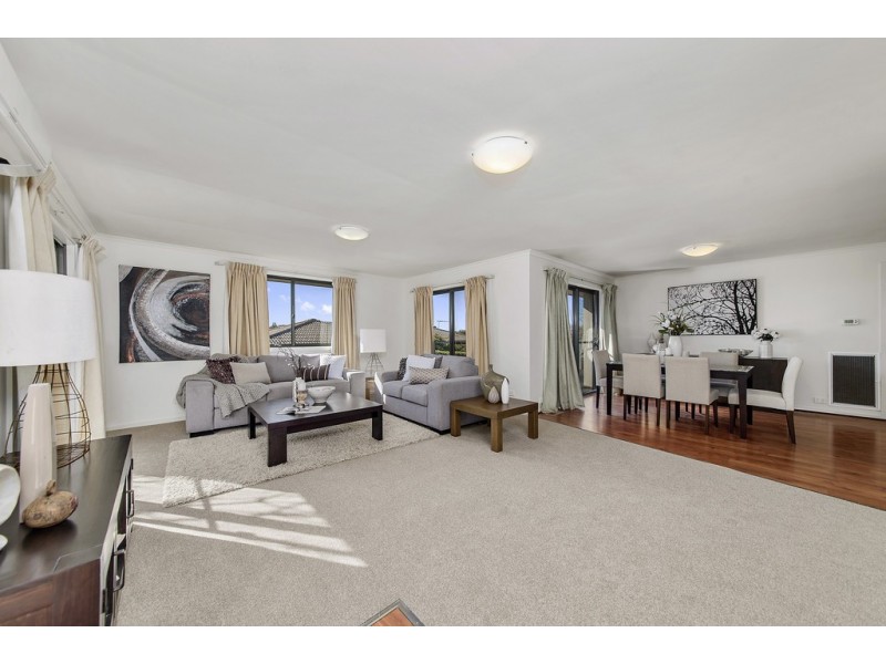 1/11 Magrath Crescent, Spence ACT 2615