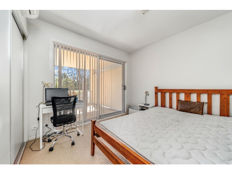 2/1 Eardley Street, Bruce ACT 2617