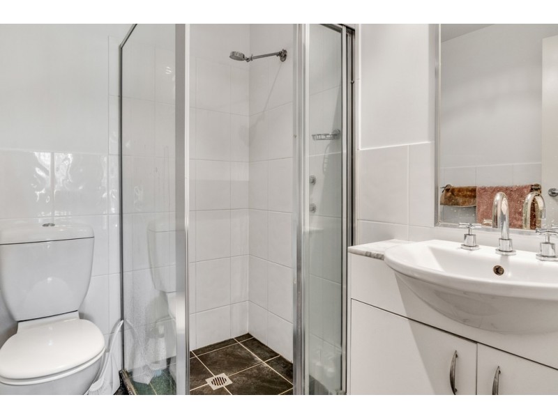 2/1 Eardley Street, Bruce ACT 2617