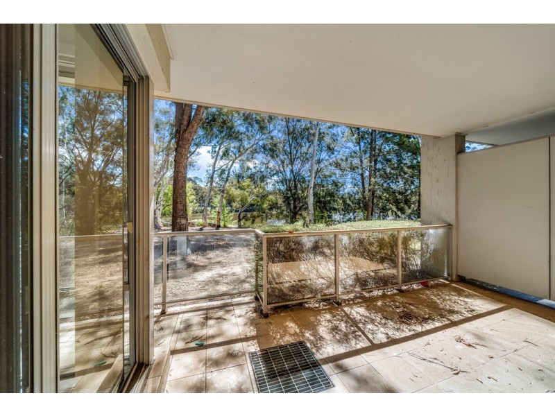 2/1 Eardley Street, Bruce ACT 2617