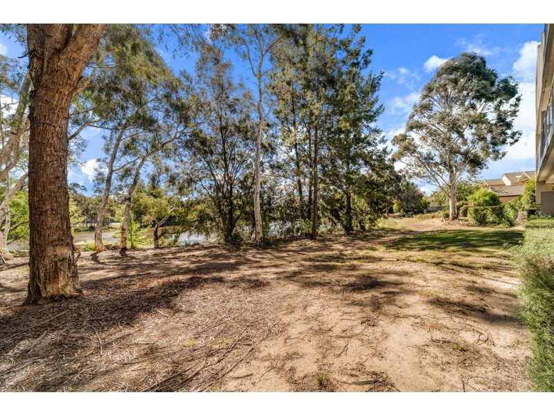 2/1 Eardley Street, Bruce ACT 2617