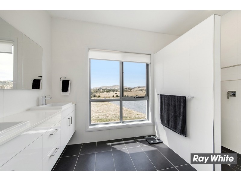 28 Mundays Lane, Springrange NSW 2618