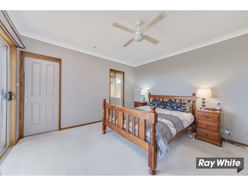 33 Vonwiller Crescent, Theodore ACT 2905