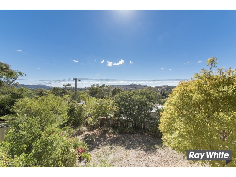 33 Vonwiller Crescent, Theodore ACT 2905