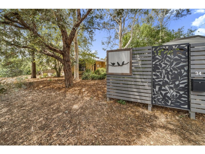 34 Gairdner Circuit, Kaleen ACT 2617