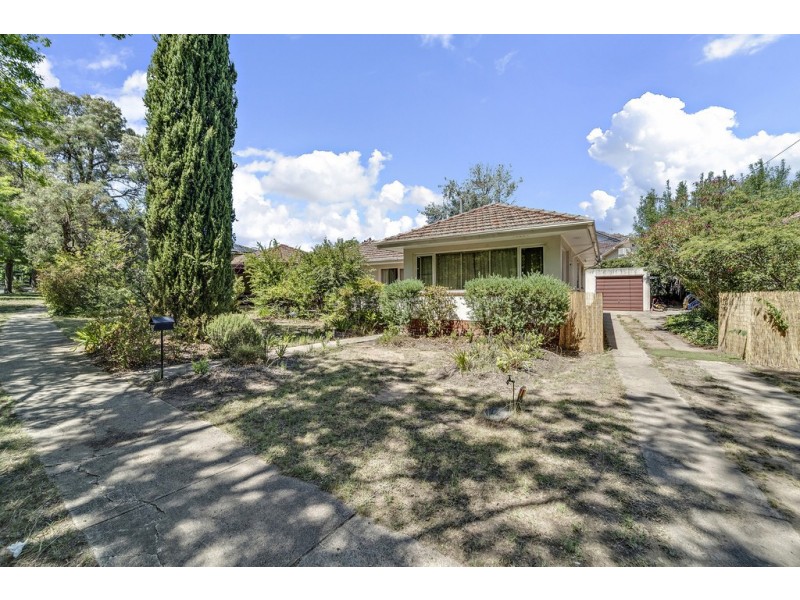 92 Schlich Street, Yarralumla ACT 2600