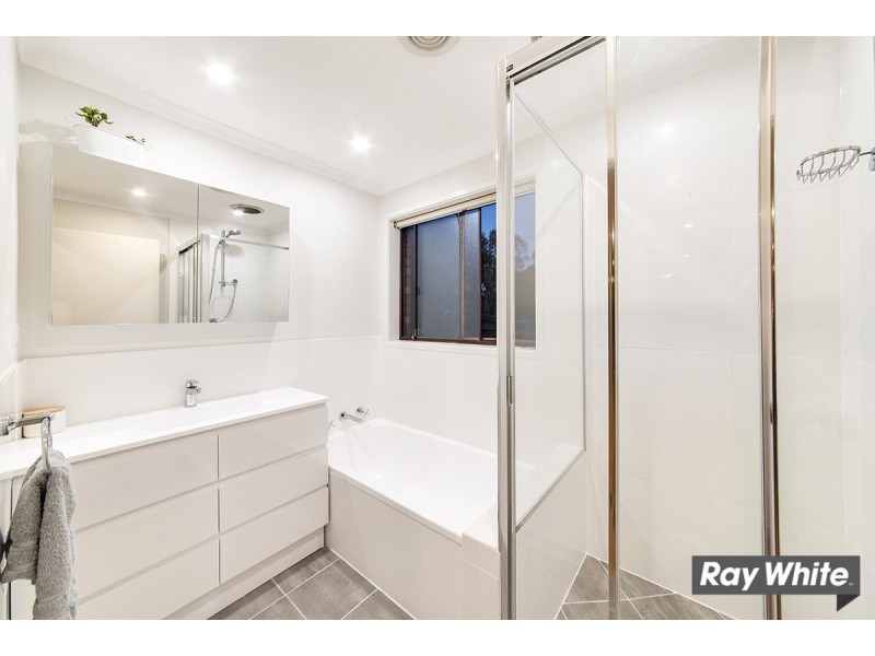 13 Mcquade Close, Charnwood ACT 2615