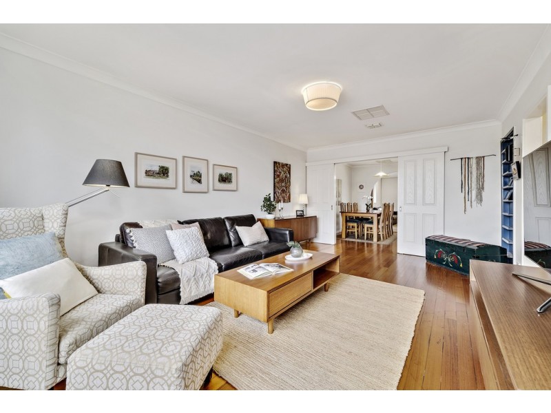 9 Frankland Street, Holder ACT 2611