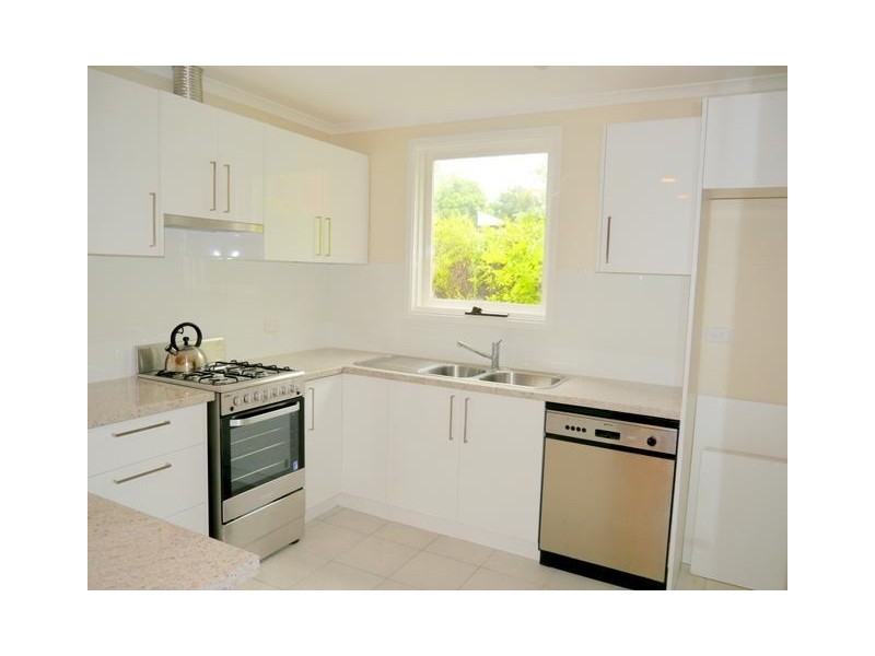 15 Aston Crescent, Cook ACT 2614