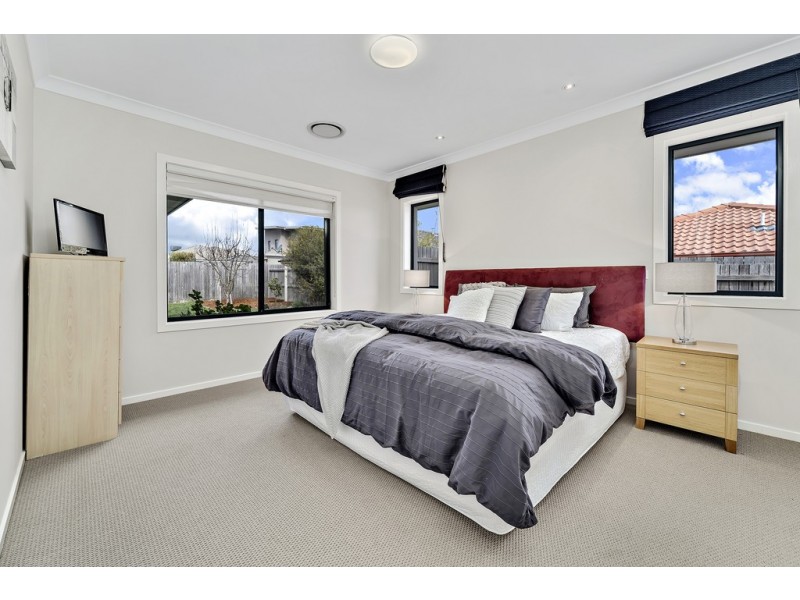 58 Patrick White Circuit, Franklin ACT 2913