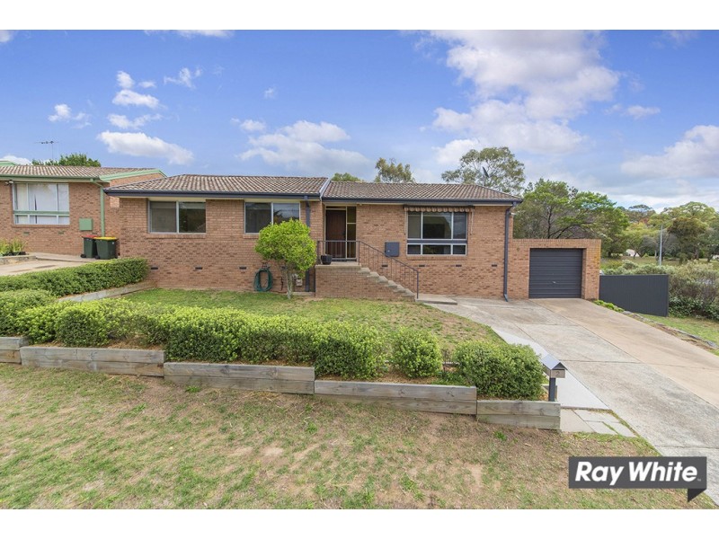 2 Lane Place, Spence ACT 2615