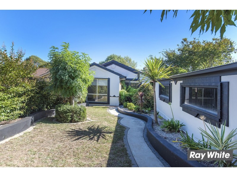 4 Lark Place, Ngunnawal ACT 2913