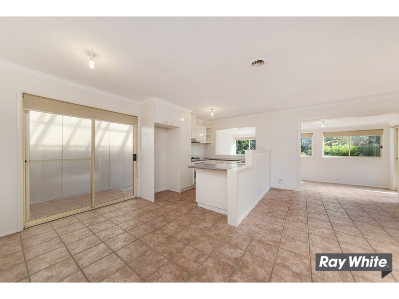 4 Lark Place, Ngunnawal ACT 2913