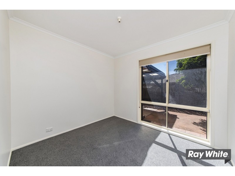 4 Lark Place, Ngunnawal ACT 2913