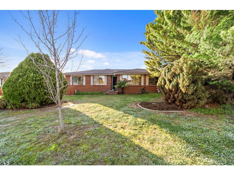 18 Florentine Circuit, Kaleen ACT 2617