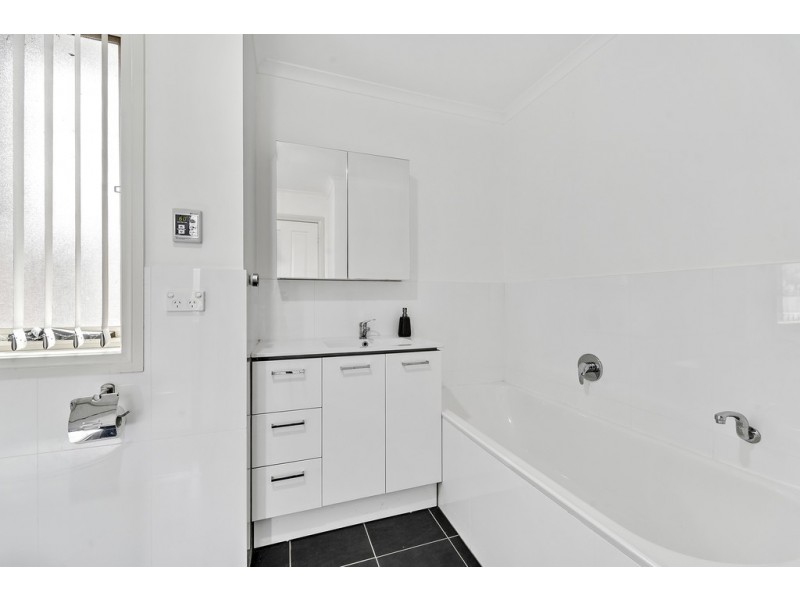 22 Donald Horne Circuit, Franklin ACT 2913
