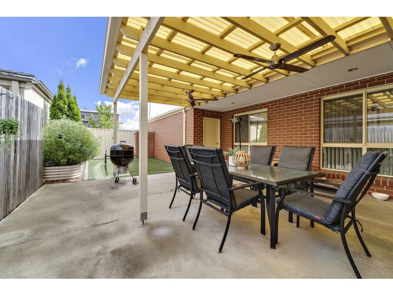 22 Donald Horne Circuit, Franklin ACT 2913