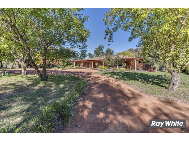 49 Oakey Creek Road, Wallaroo NSW 2618