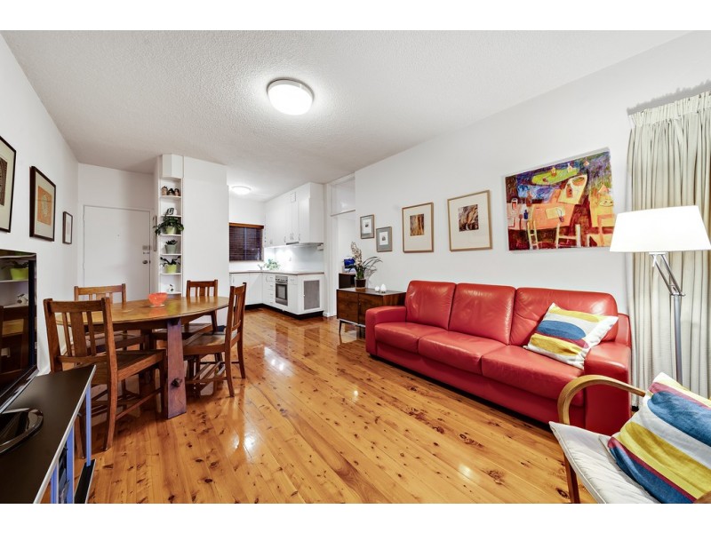 1/11 Earle Street, Lyneham ACT 2602